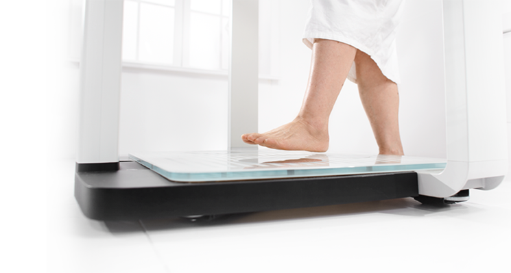seca mBCA 515 - Medizinischer Body Composition Analyzer zur Ermittlung der Körperzusammensetzung im Stehen #4